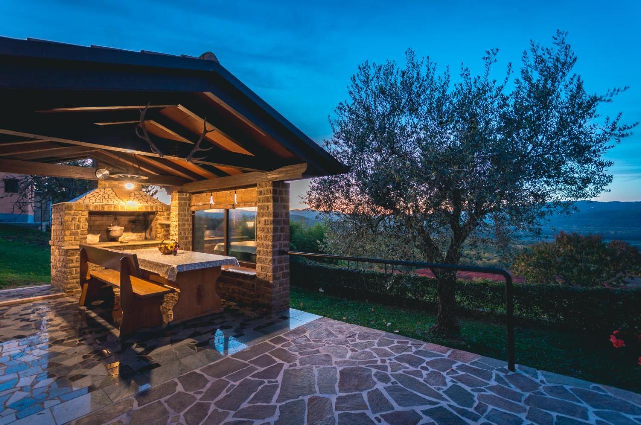 Guest House Nena Motovun Exterior photo