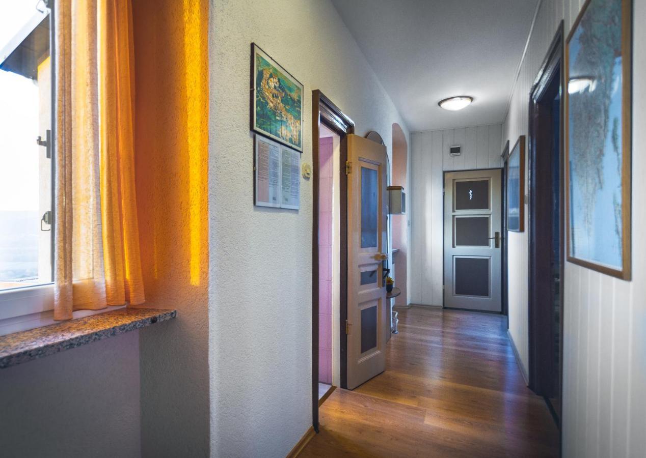 Guest House Nena Motovun Exterior photo