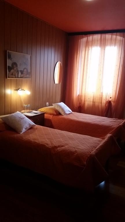 Guest House Nena Motovun Exterior photo